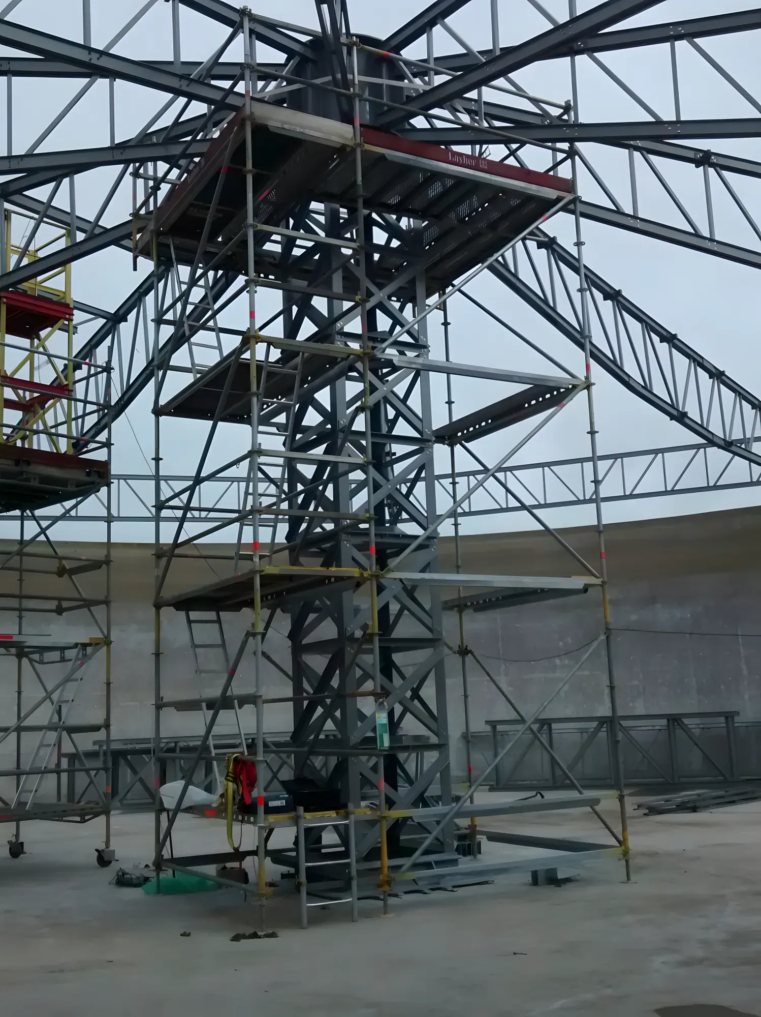 Circular Roof 34 meters