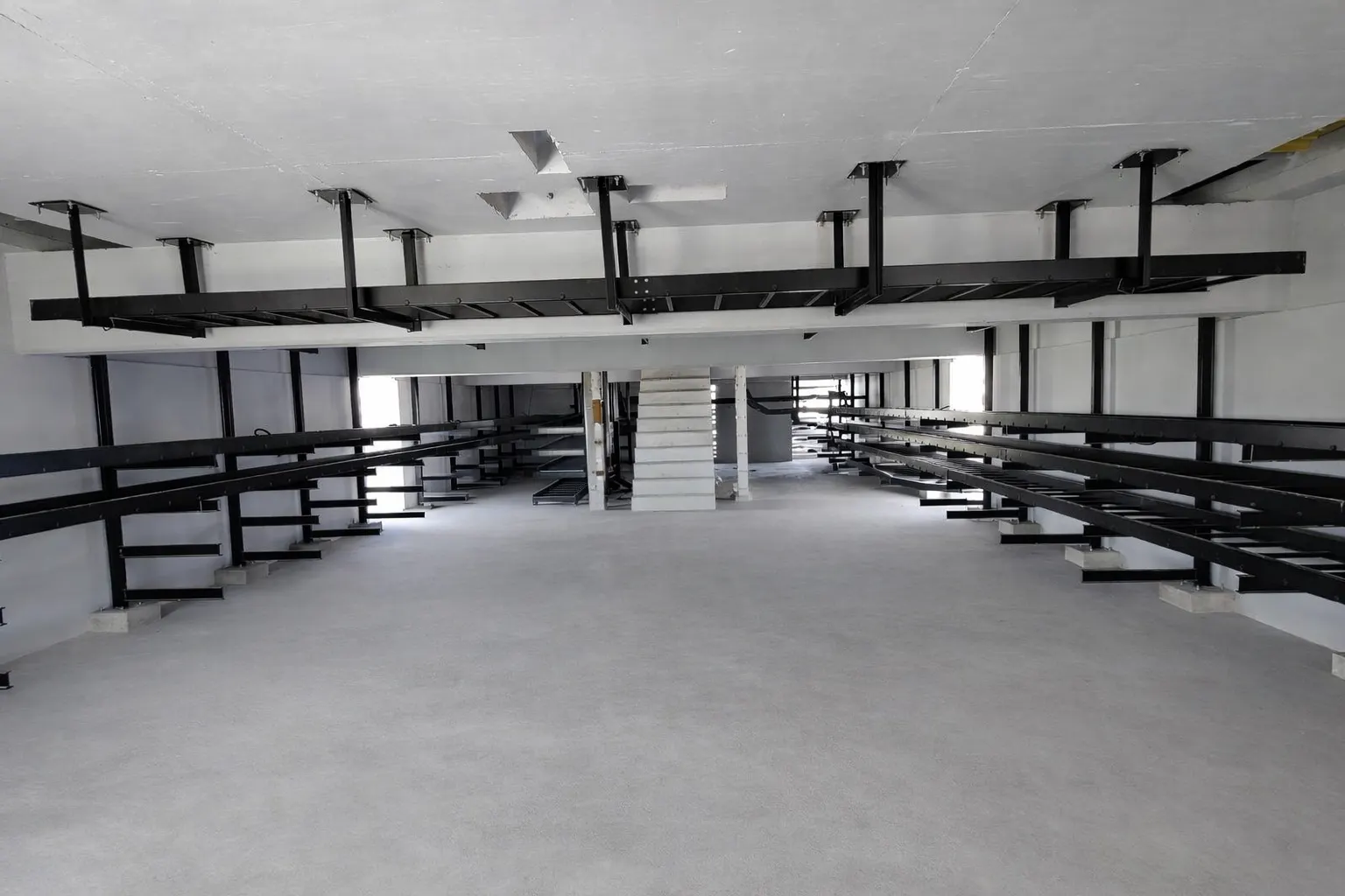 Cable tray racks and runs in plant and indoor installations.